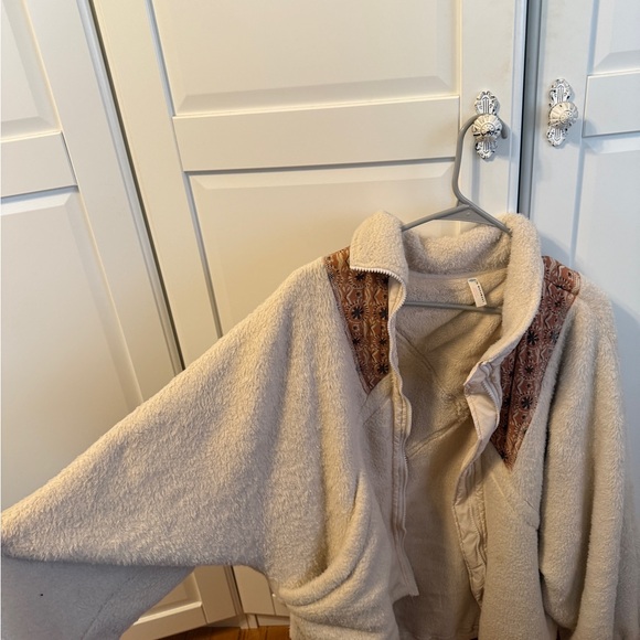 Free People Cream and Brown Sweater - Picture 5 of 7